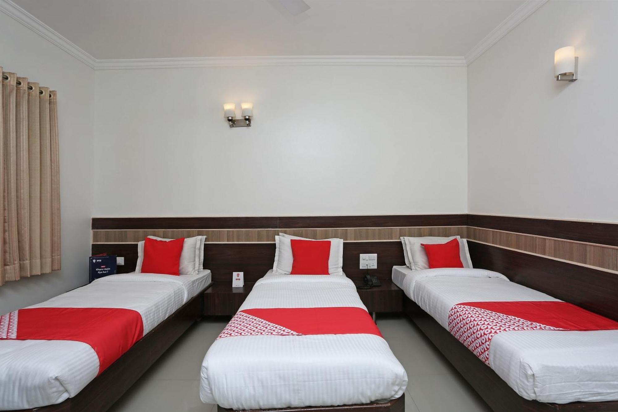 Spot On Hotel Sai Pancham Ширді Екстер'єр фото